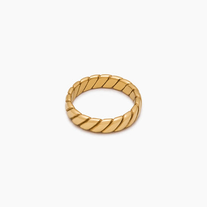 Bold Twist Ring | Gold-Plated | Sculptural Twisted Band