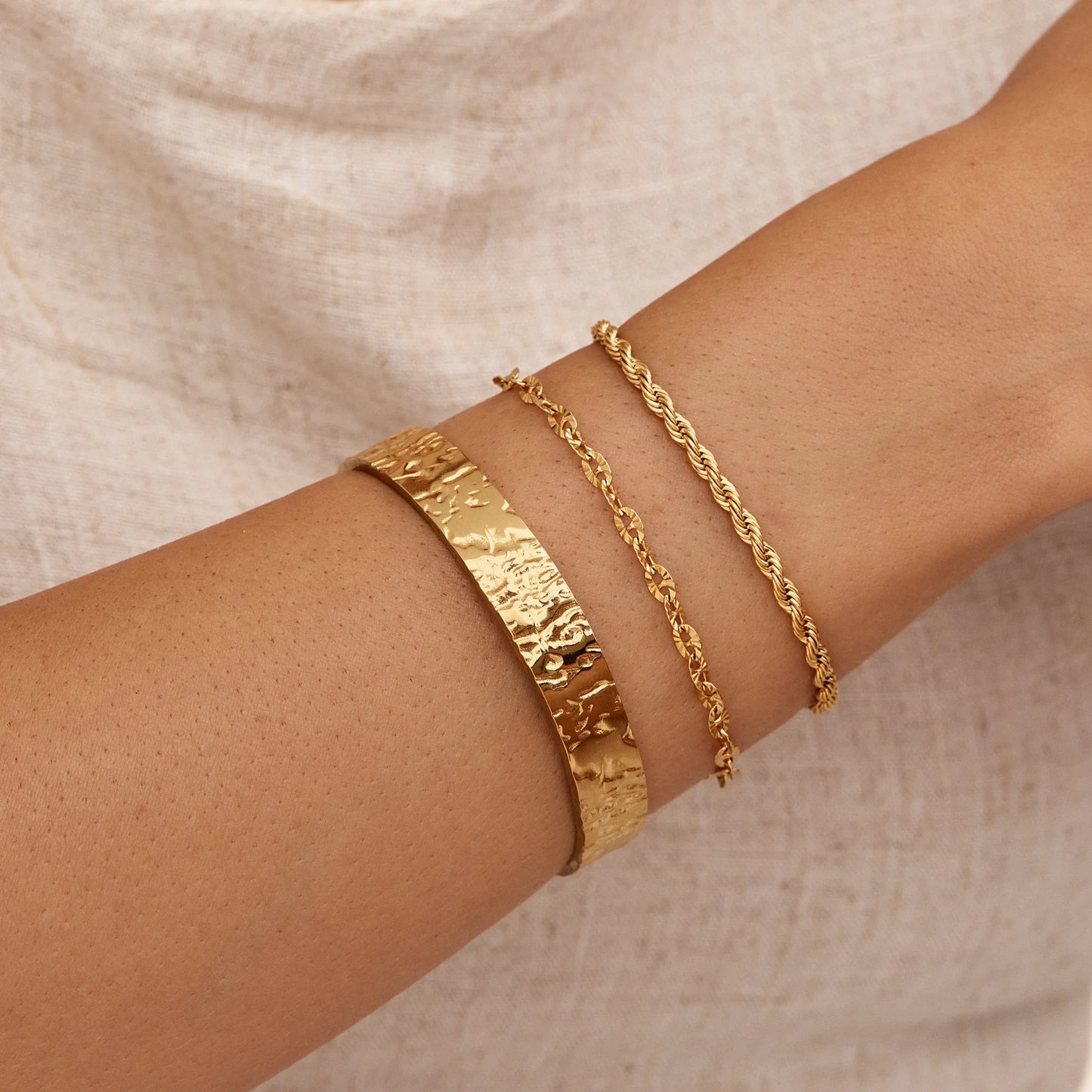 Chunky Textured Cuff Bracelet | Gold-Plated | Hammered 9.5mm Cuff