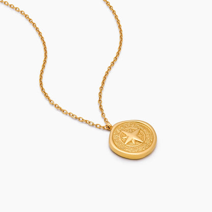 Golden Compass Necklace | Gold-Plated | Compass Pendant