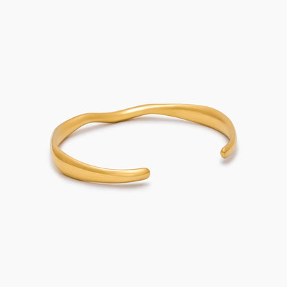Drift Cuff Bracelet | Gold-Plated | Wave Curve Cuff