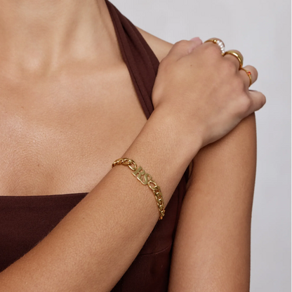 Curb Initial Bracelet | 18K Gold-Plated Stainless Steel | Bold Curb Chain