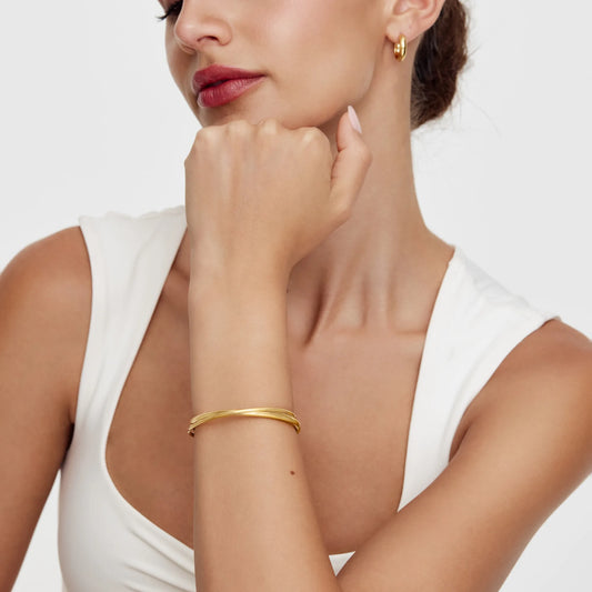 Crossover Bangle | Gold-Plated | Open Crossover Curve Bangle