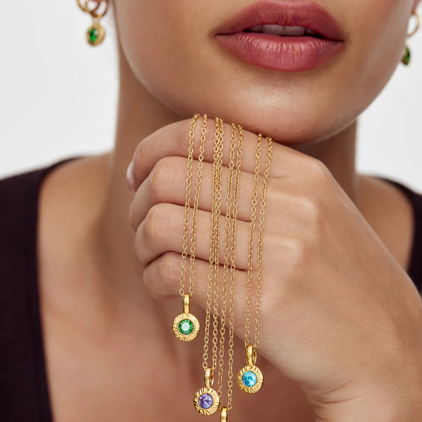 Crushed Birthstone Pendant Necklace | 18K Gold-Plated | Crushed Stone Pendant