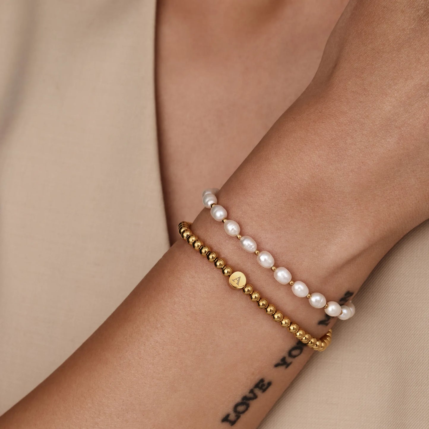 Luna Pearl Bracelet | Gold-Plated | Freshwater Pearls & Gold Beads