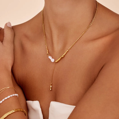 Elara Pearl Bar Necklace | 18K Gold-Plated Stainless Steel | Pearl & Gold Bar