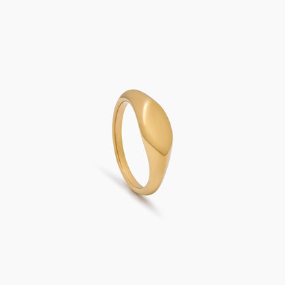 Essential Signet Ring | Gold-Plated | Smooth Flat-Top Signet