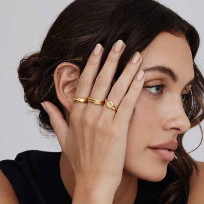 Wave Twist Ring | Gold-Plated | Sculptural Wave Band