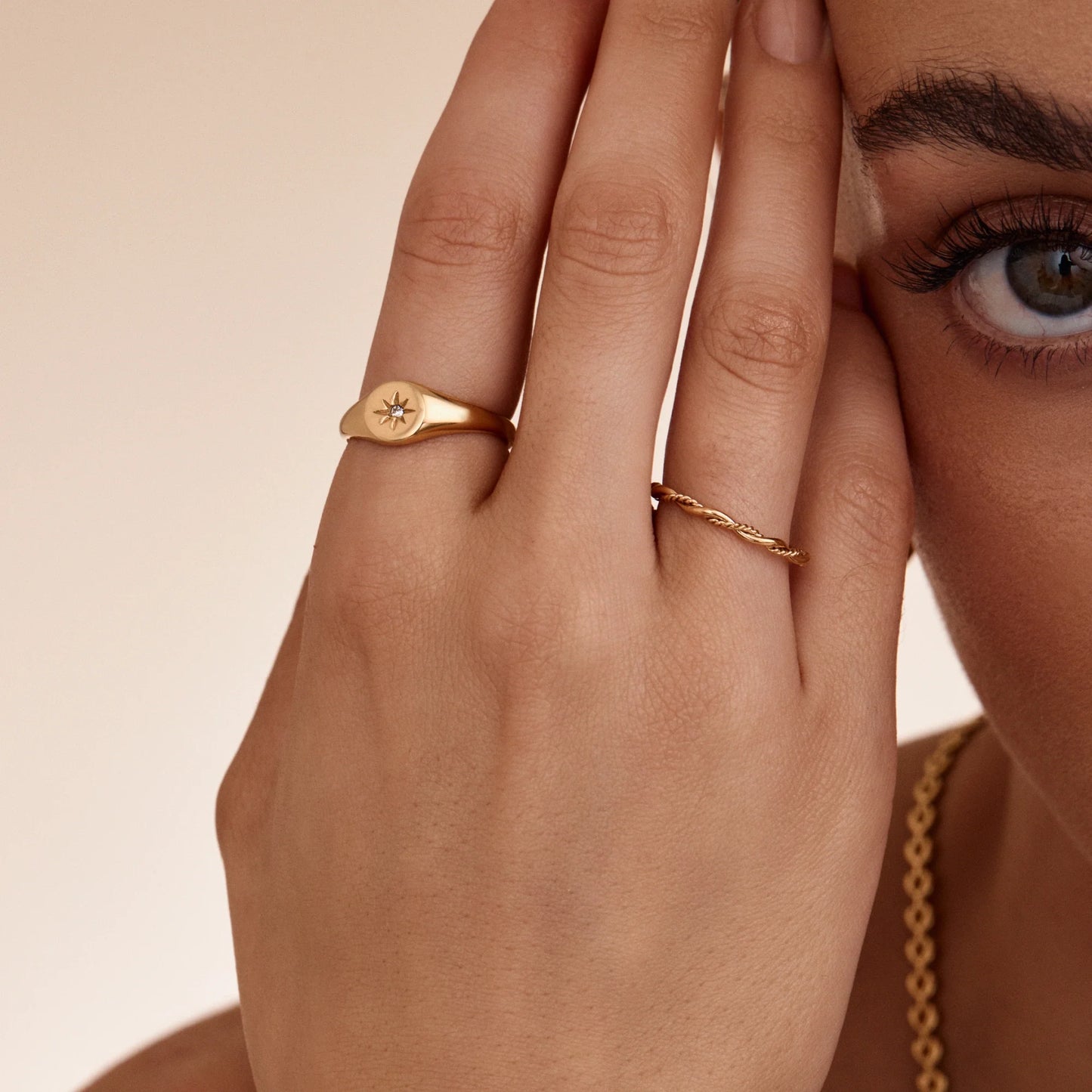 Dainty Double Twist Ring | Gold-Plated | Two Entwined Bands