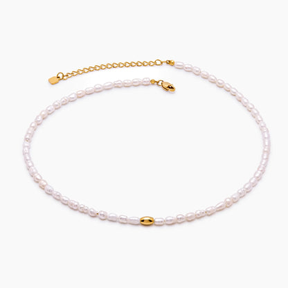 Essential Pearl Choker Necklace | Gold-Plated | Pearl Choker & Gold Bead Center
