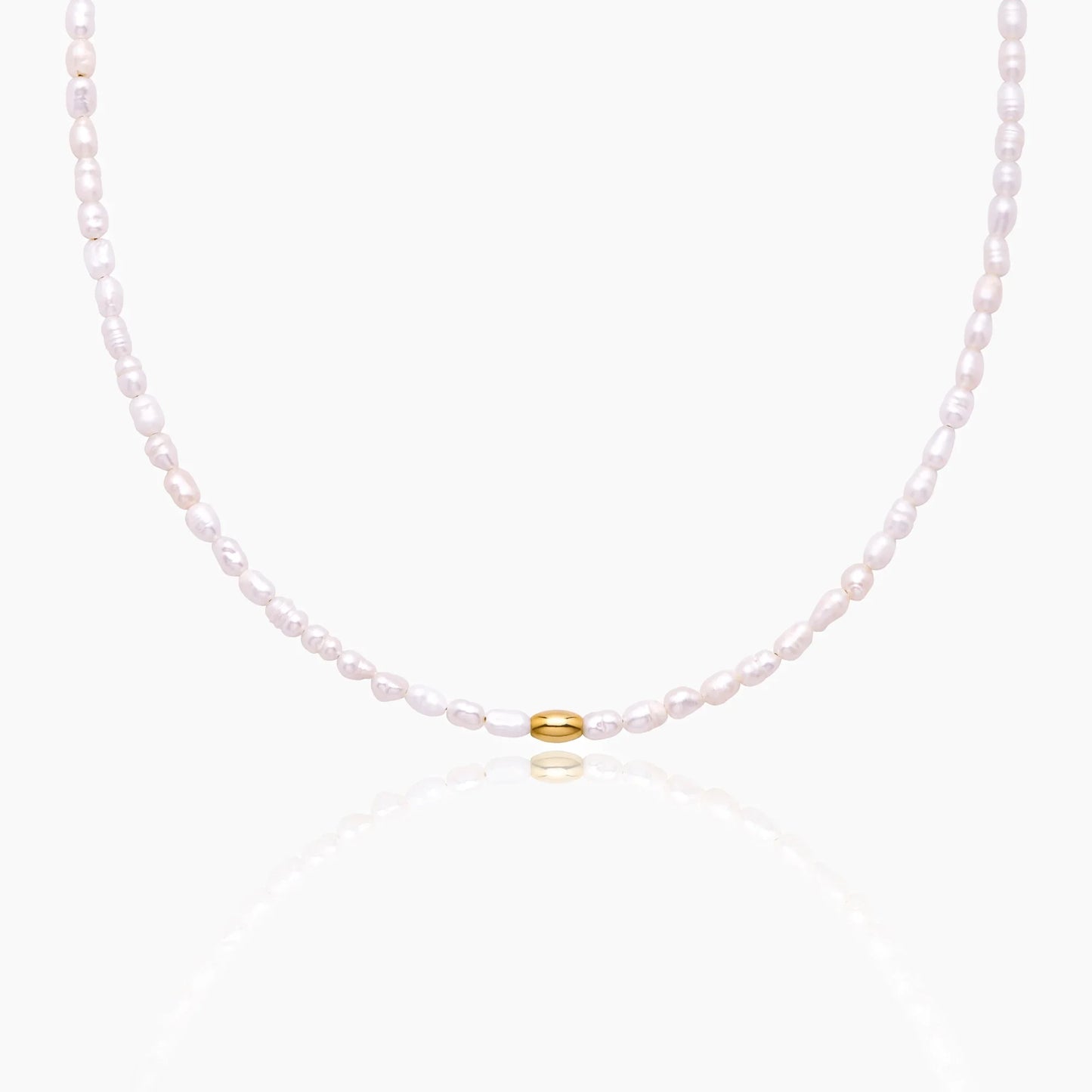 Essential Pearl Choker Necklace | Gold-Plated | Pearl Choker & Gold Bead Center