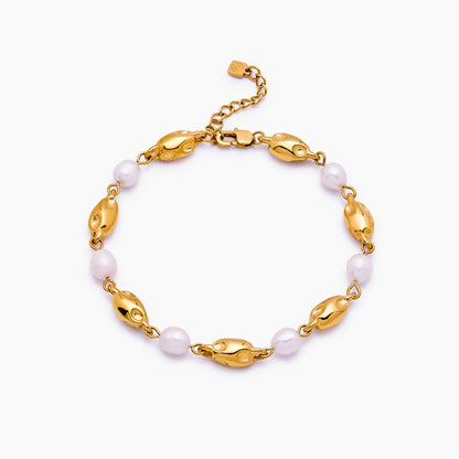 Molten Freshwater Pearl Bracelet | Gold-Plated | Pearls & Gold Nuggets